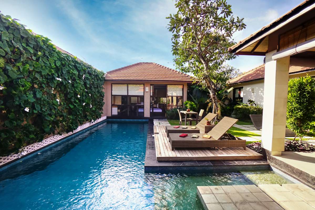 beautiful-contemporary-home-with-pool-tropical-ornament-plants-pool-with-view-tropical-blue-water-clean-garden_0x800