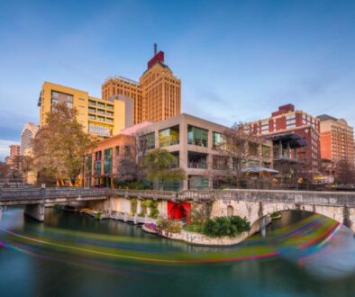 san-antonio-texas-usa-skyline-dusk_0x800